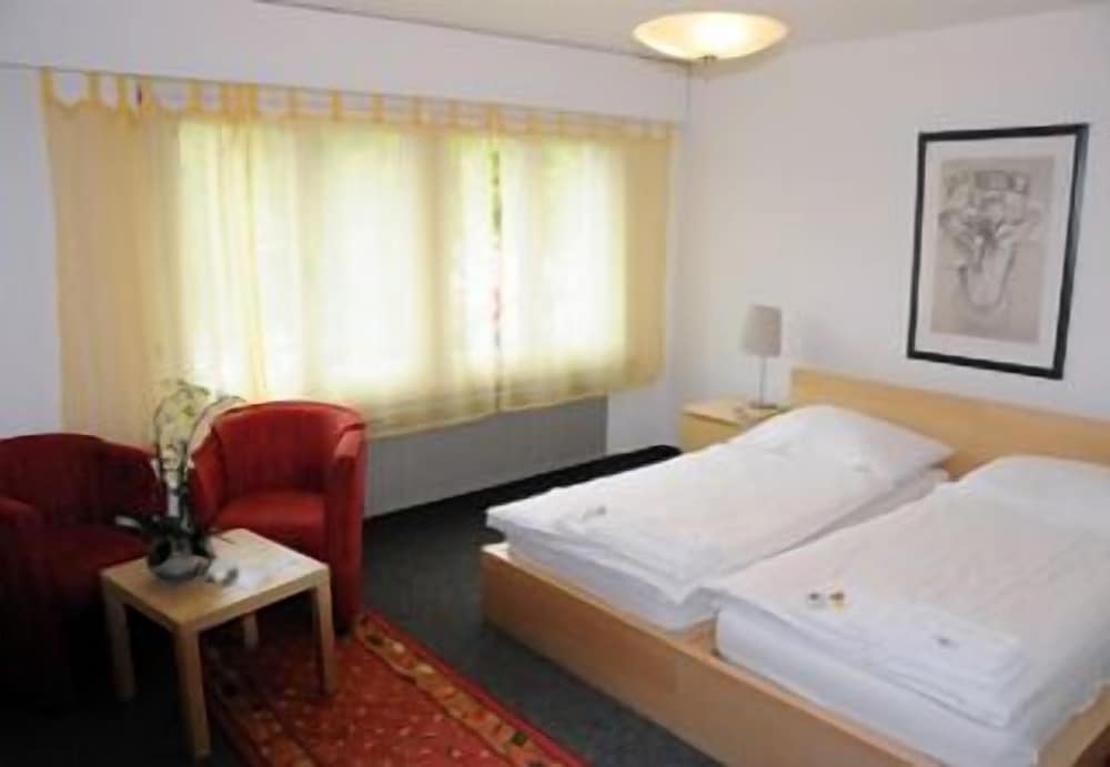 Double Room - Photo 2