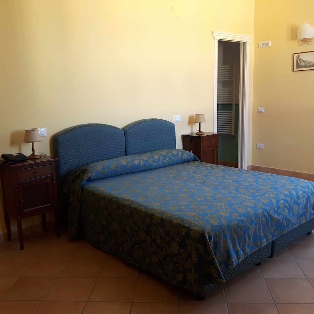 Quadruple Room photo 3