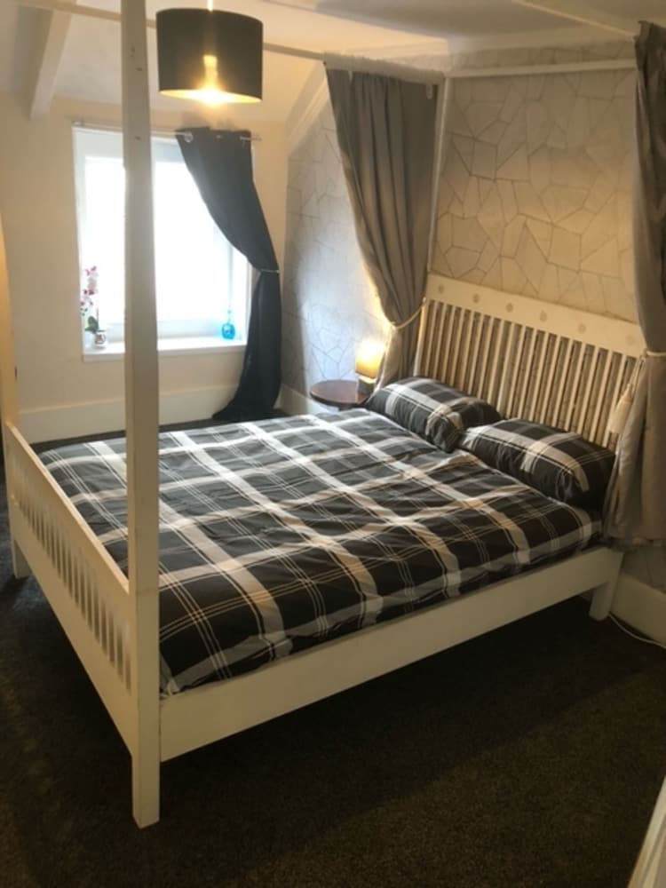 Classic Double Room, Shared Bathroom