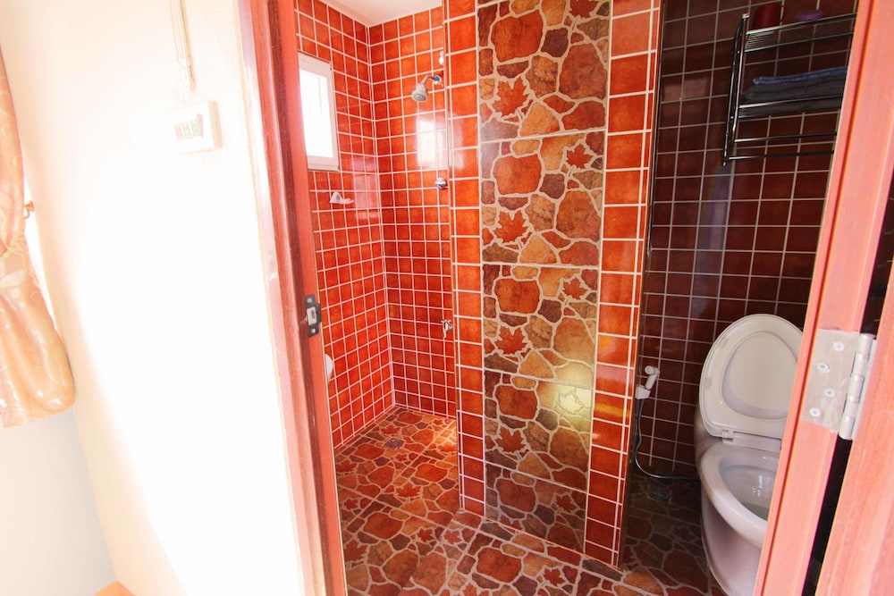 Standard Room photo 2