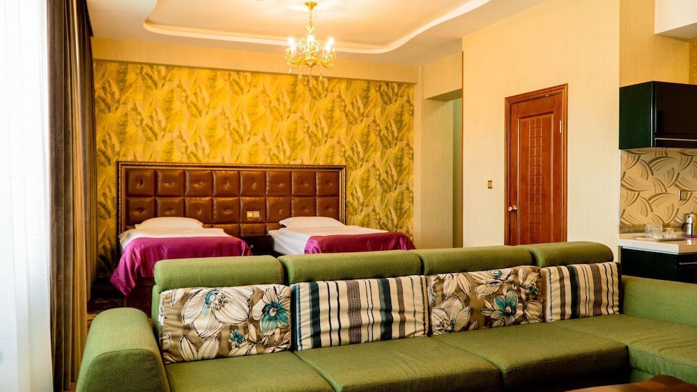 Deluxe Twin Room, City View photo 1