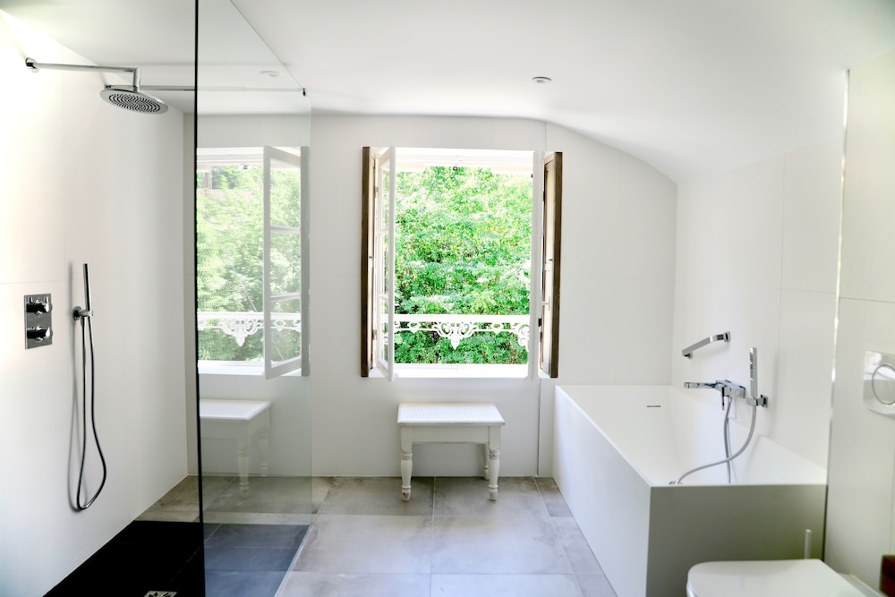 Design Double Room (Caroline) photo 2