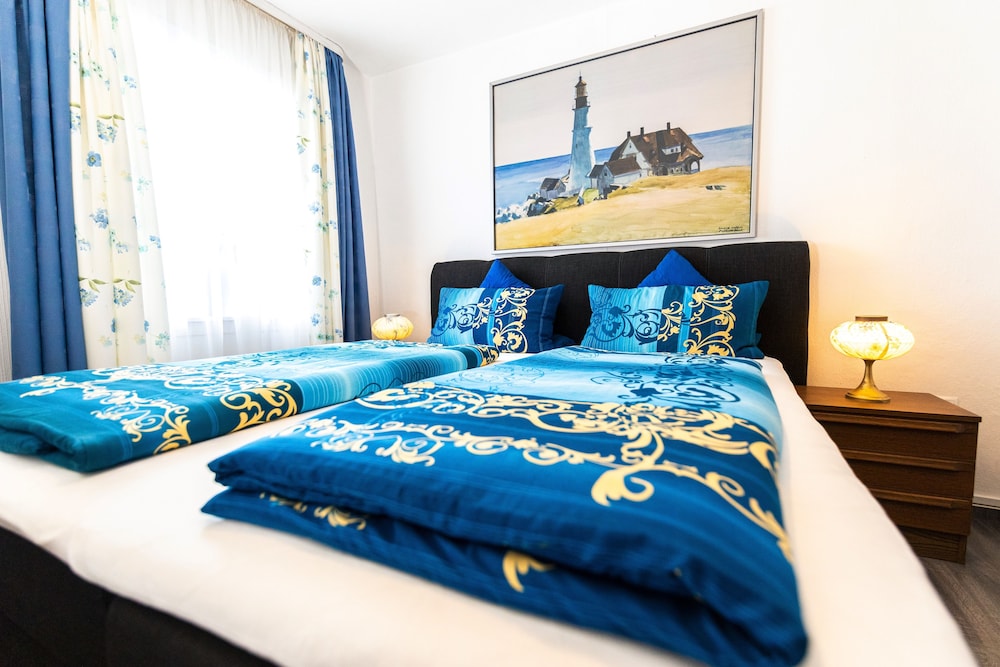 Standard Double Room, Private Bathroom (2BZ)