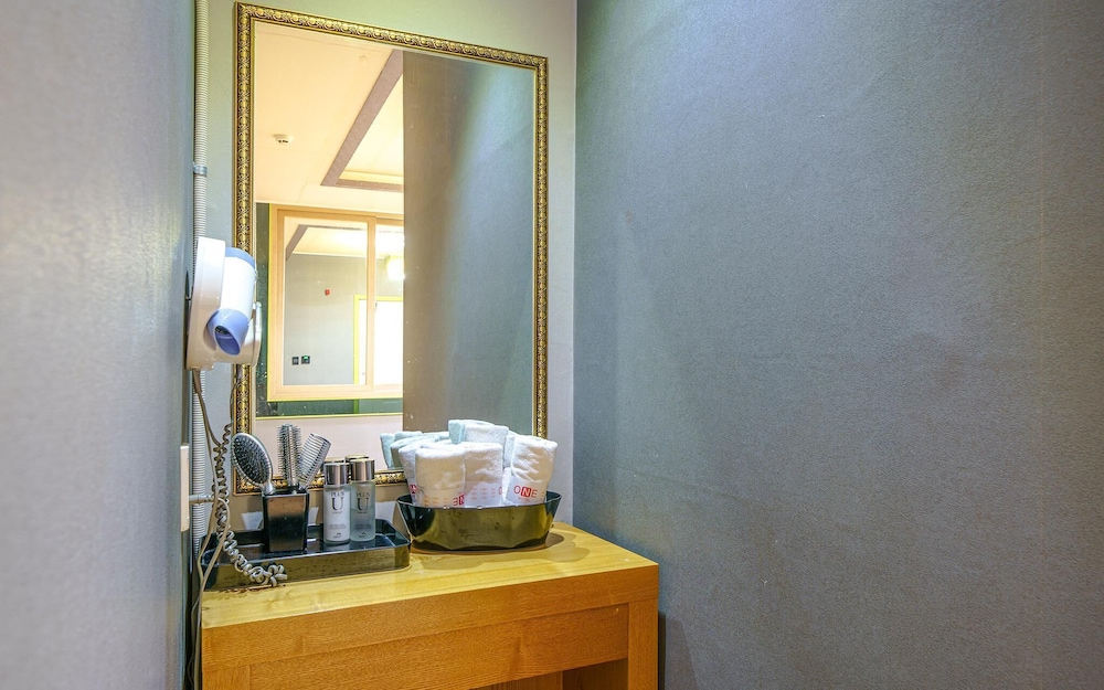 Room (Korean) - Photo 2