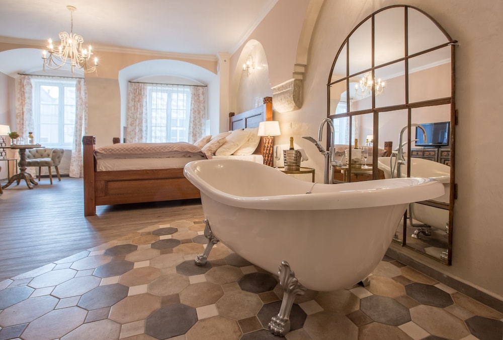 Romantic Suite