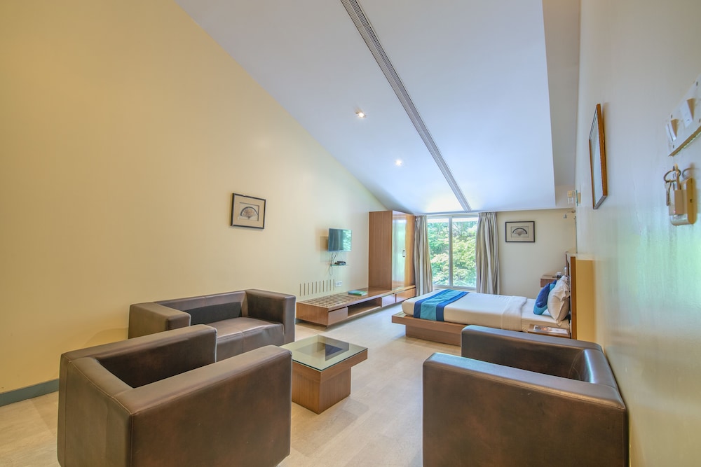 Superior Room, One Double Bed
