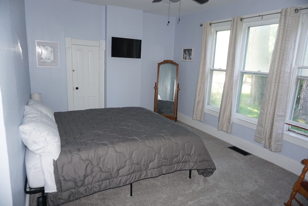 Family Suite, Multiple Beds, Non Smoking, Ground Floor