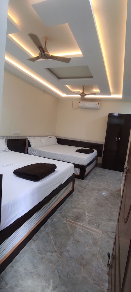 Comfort Twin Room