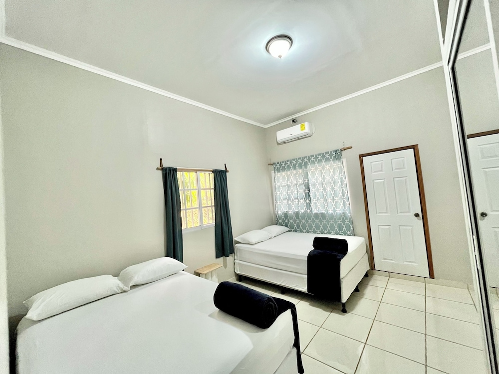 Deluxe Quadruple Room photo 1