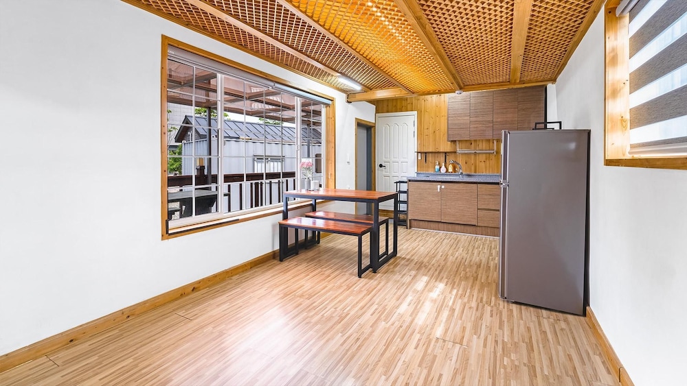 Basic Room, 1 Bedroom (dokchae2) - Photo 2