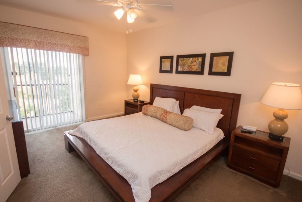 Condo, 2 Bedrooms photo 2