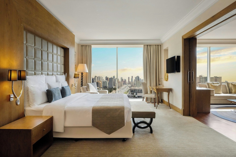 Deluxe Suite, 1 King Bed