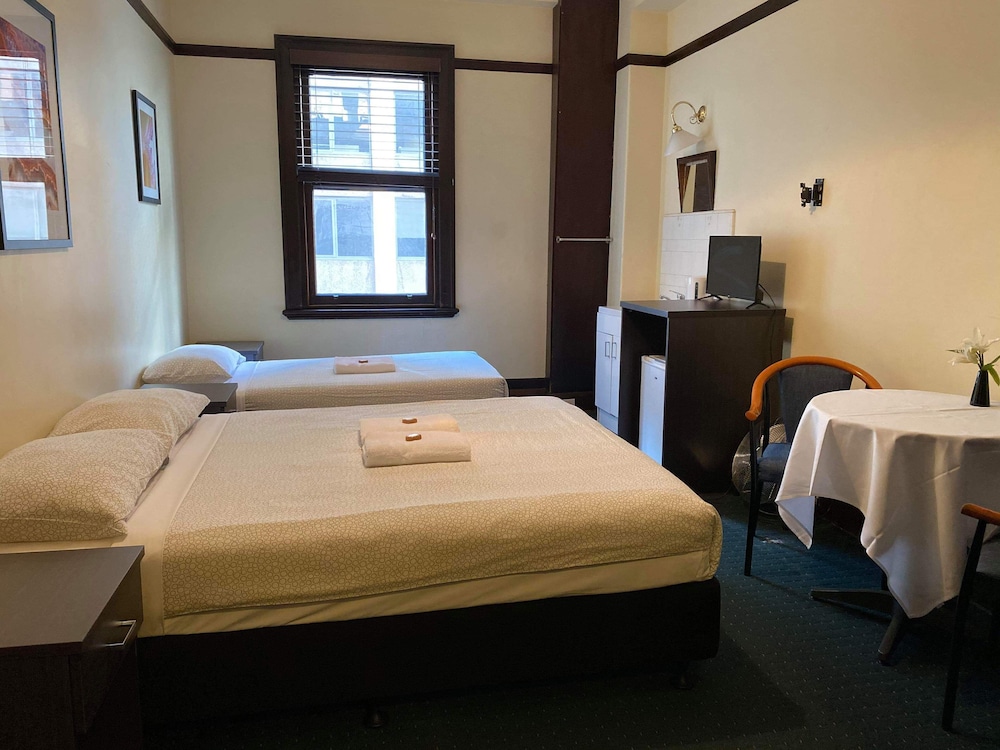 Twin Share (1 Queen and 1 Single Bed) with Shared Bathroom