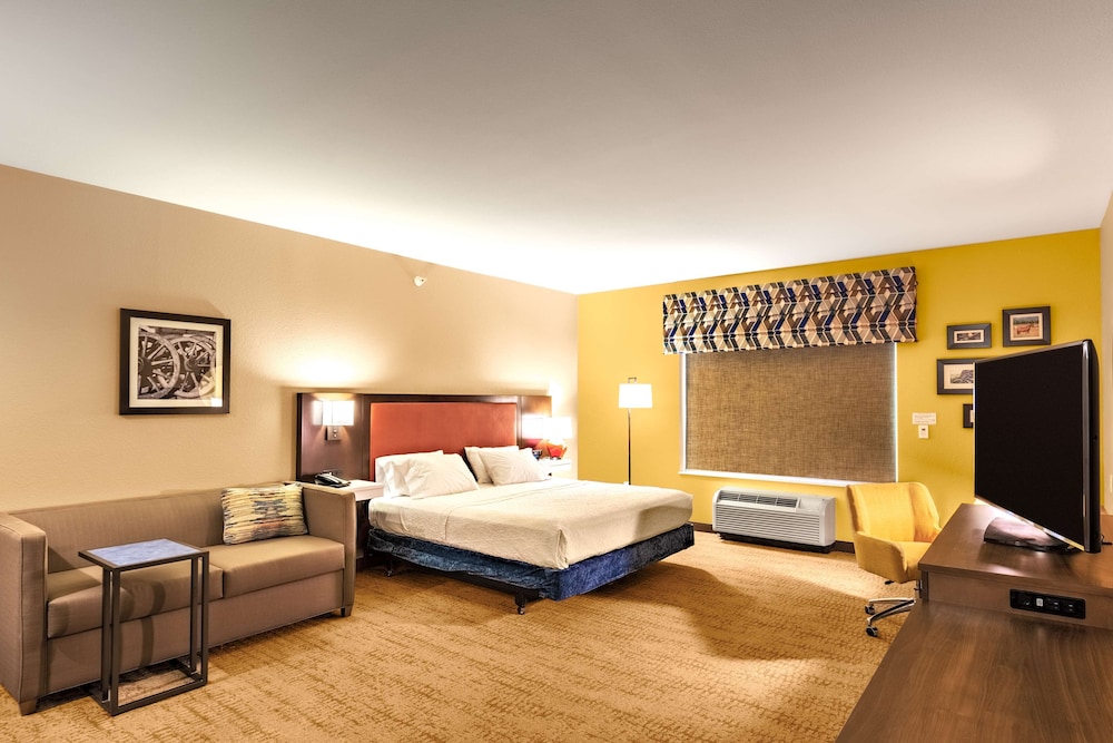 Studio, 1 King Bed, Accessible, Non Smoking - Photo 3