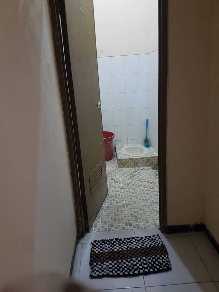 Economy Single Room photo 2