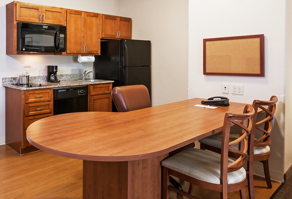 Suite, 1 Bedroom photo 3