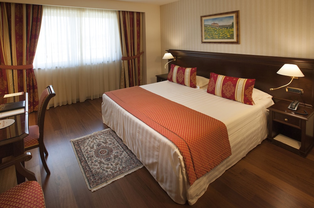 Classic Double Room Single Use