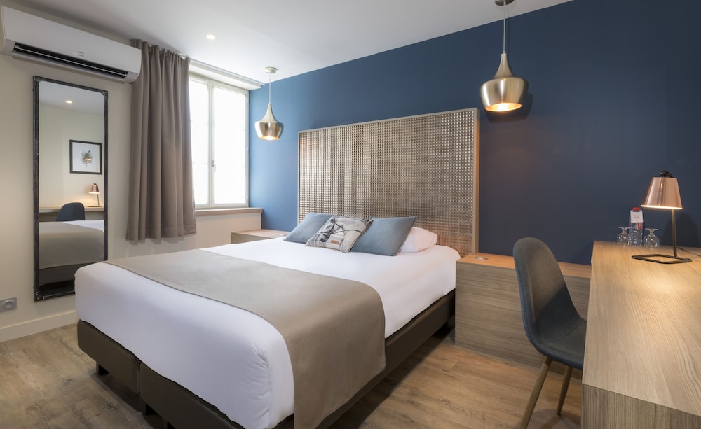 Exclusive Room - Photo 1