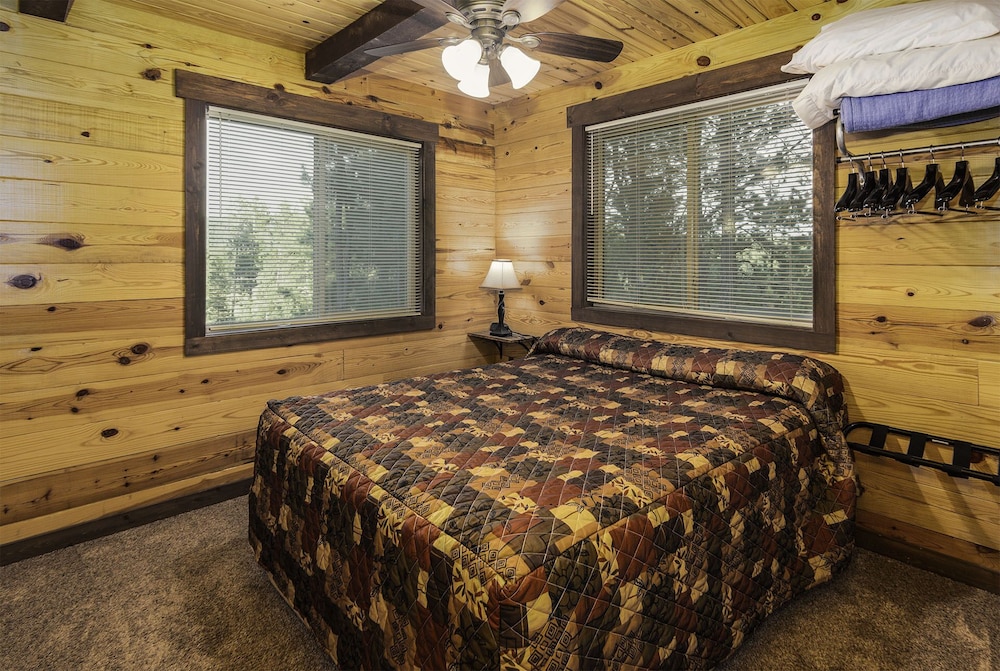 Buck Haven Family Cabin