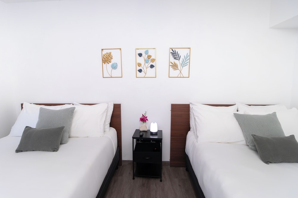 SUITE TROY photo 3