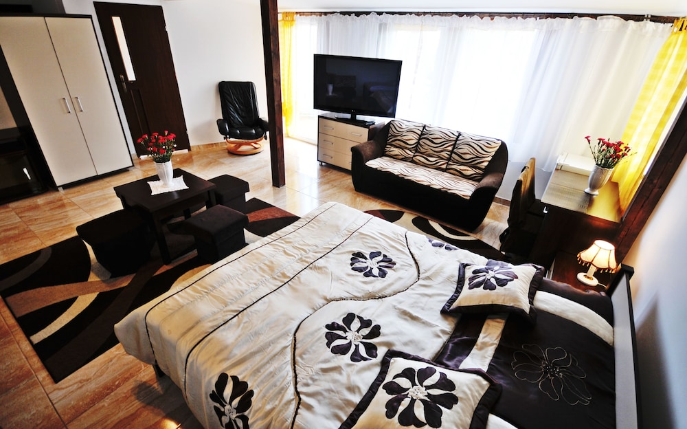 Standard Room (Plus) photo 2