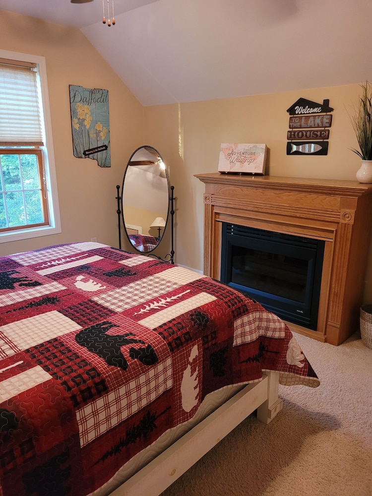 House, Multiple Beds, Patio (Luck Charlie Lodge) photo 1