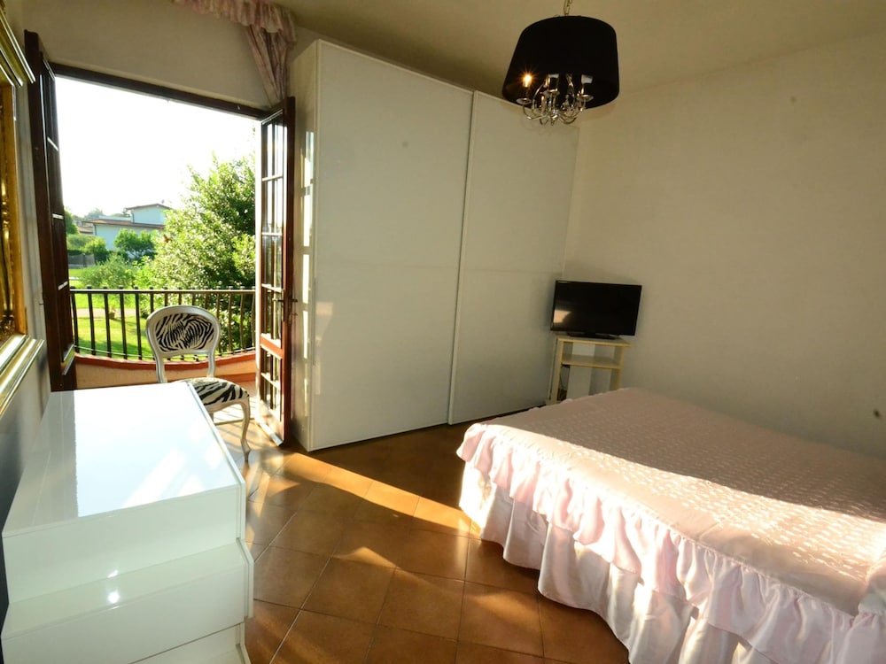 House photo 2