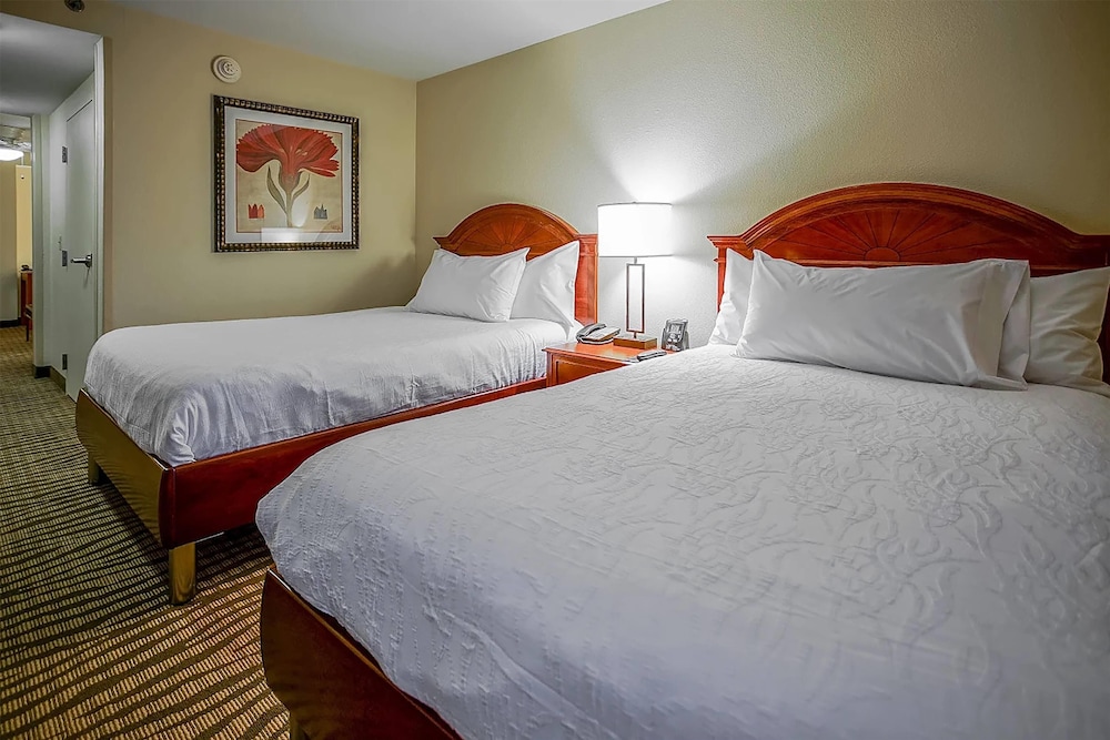 Suite, 2 Double Beds, Mobility Accessible, Non Smoking (Bathtub W/Grab Bars) - Photo 1