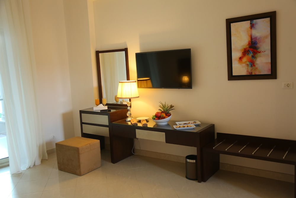 Standard Room, City View