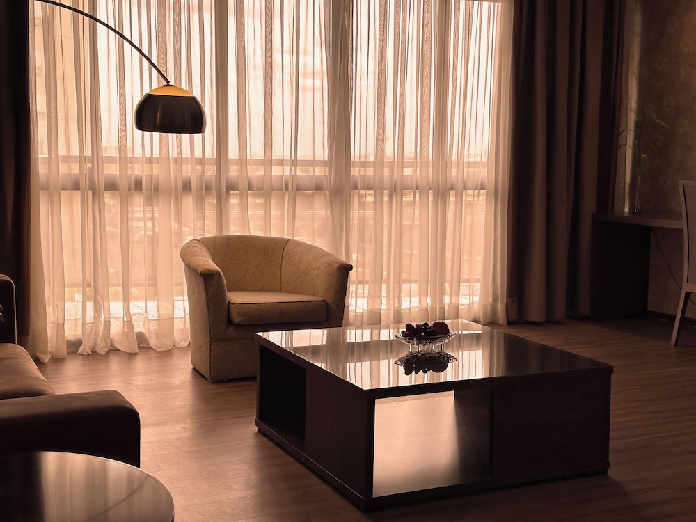 Suite (Double) photo 2