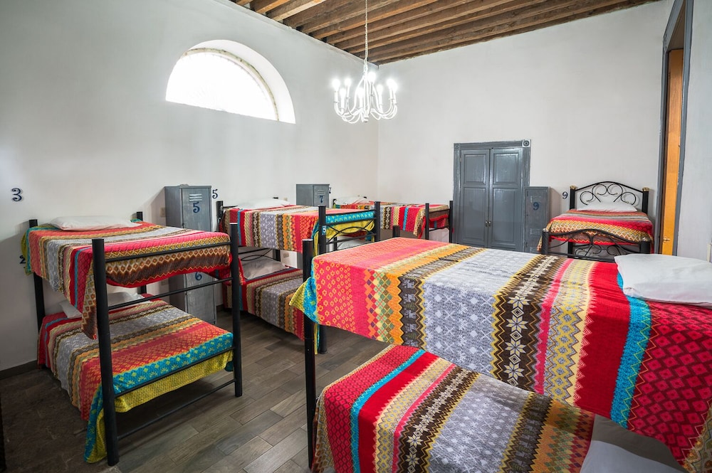 Bed in Shared Dormitory, Mixed Dorm