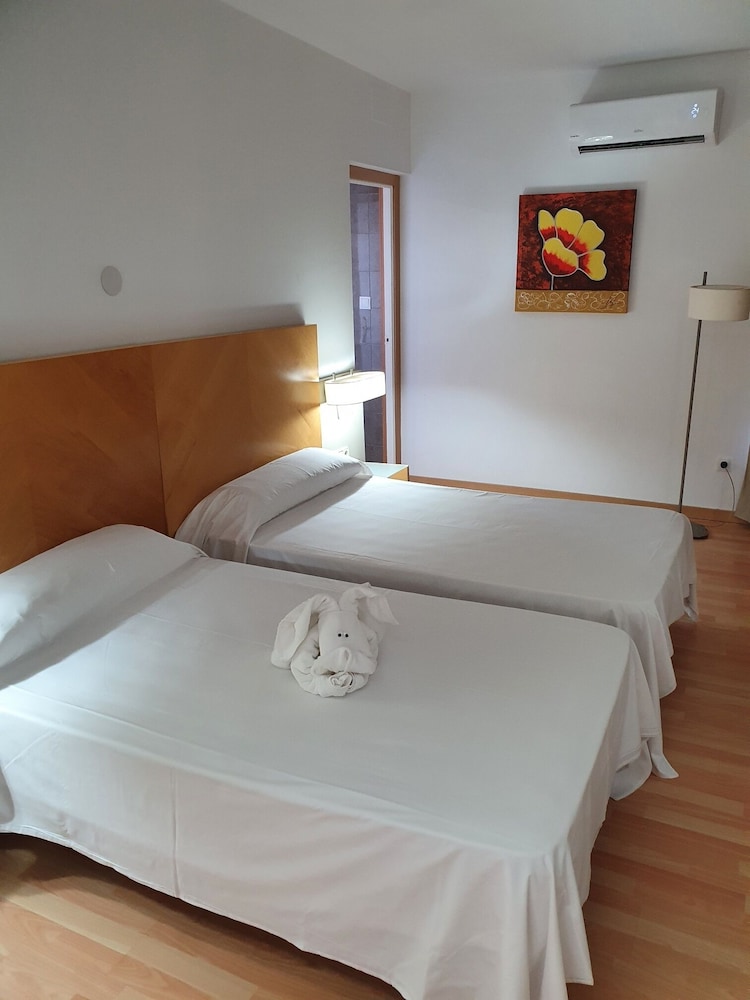 Double Room Single Use