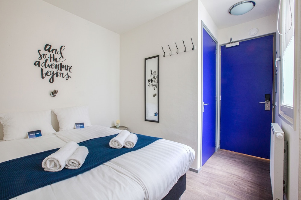 Economy Double or Twin Room (Hostel Deluxe) photo 1