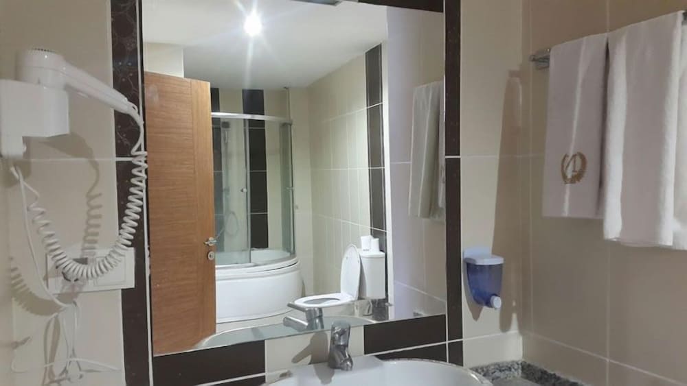 Standard Double or Twin Room photo 2