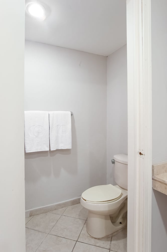 Standard Room photo 2