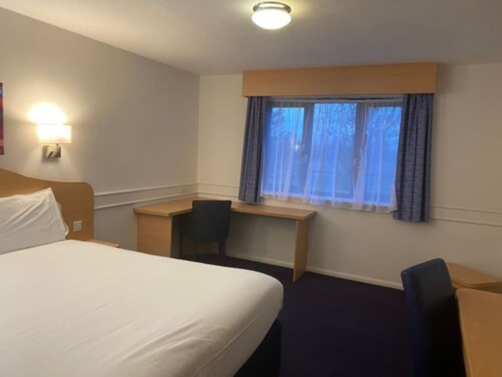 Room, 1 Double Bed, Non Smoking - Photo 7