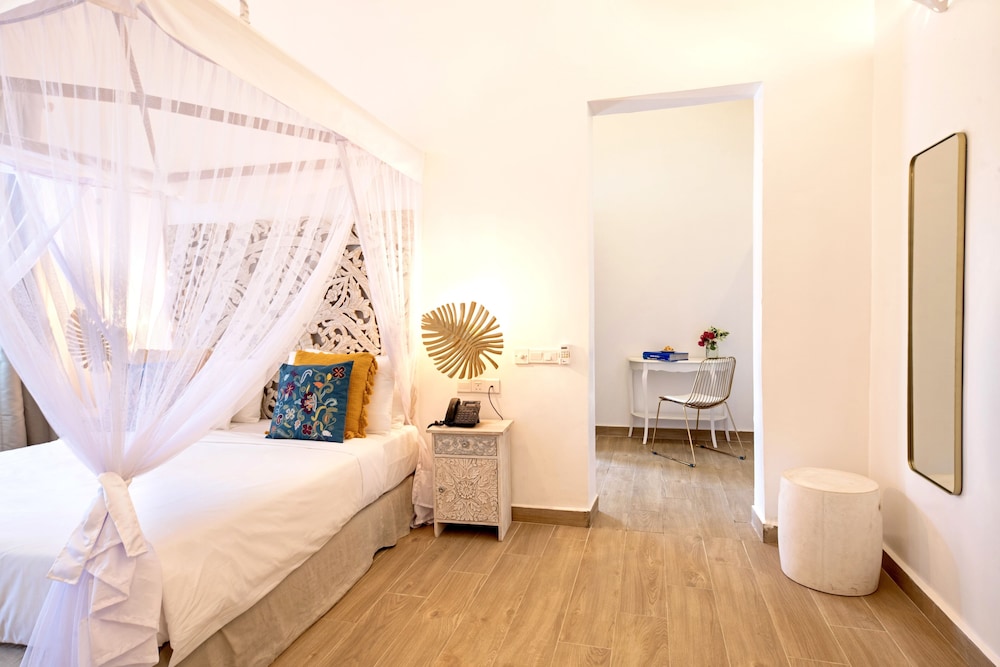 Deluxe Room, Ocean View - Photo 14