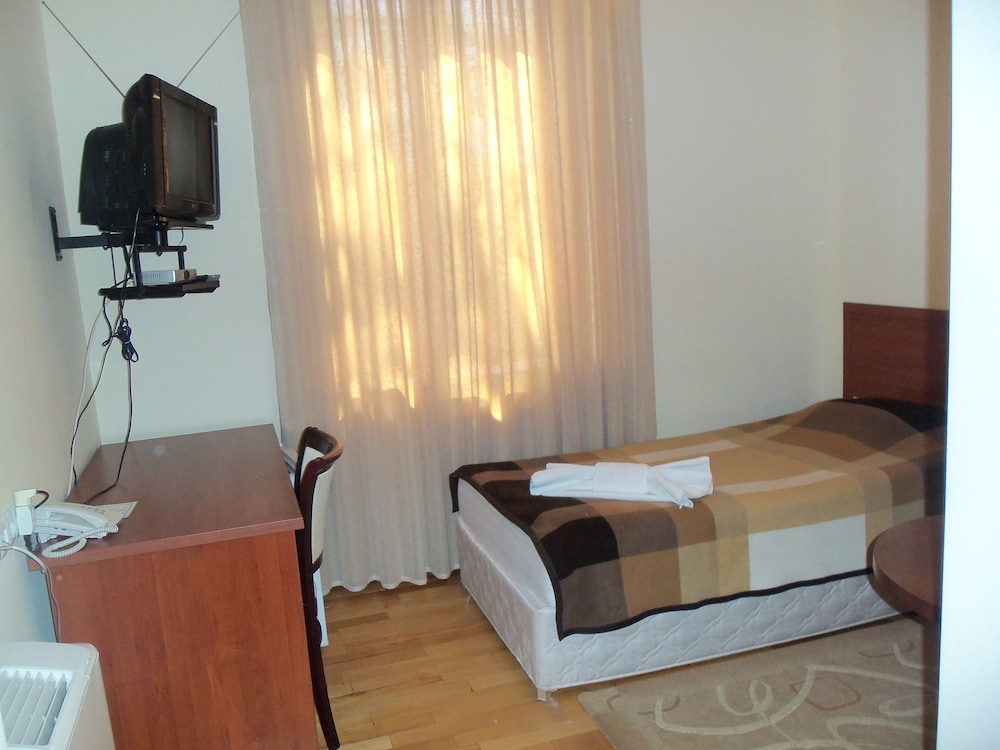 Single Room photo 3