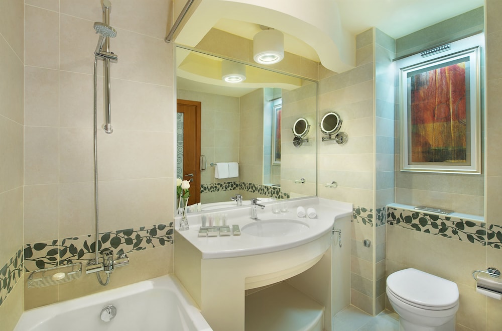 Premium Double or Twin Room photo 2