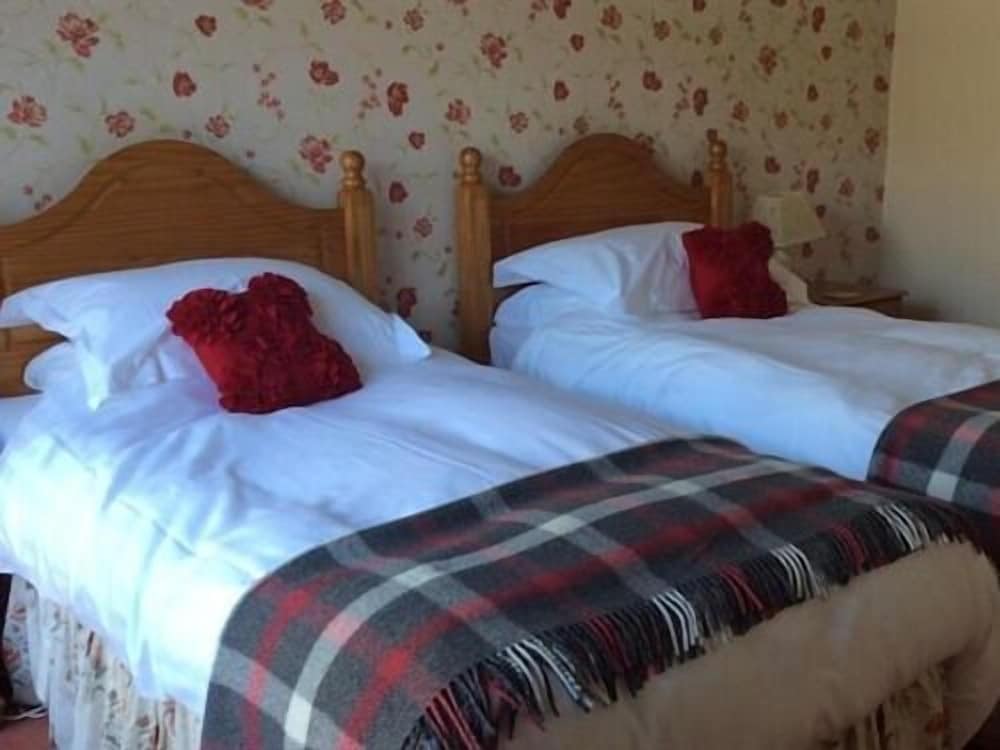 Suite, Ensuite, Garden View photo 2
