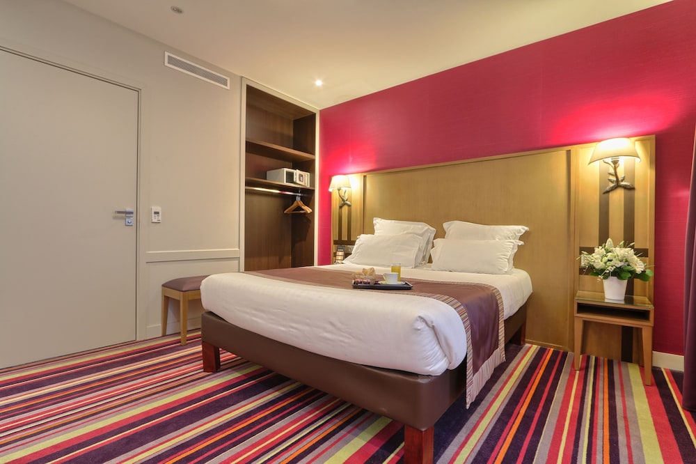 Prestige room photo 3
