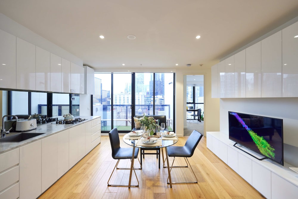 Premium Penthouse Apartment - Photo 3