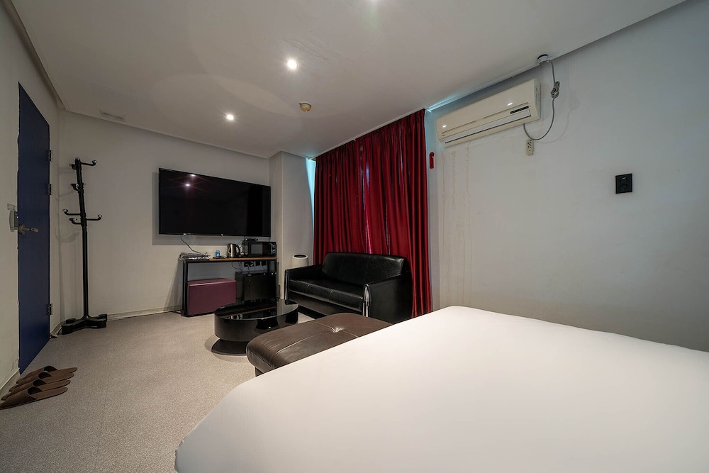 Standard Room - Photo 21