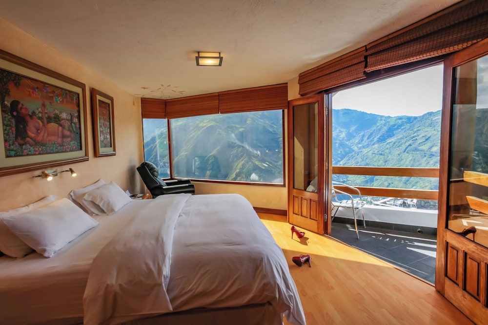 Family Apartment, 2 Bedrooms, City View