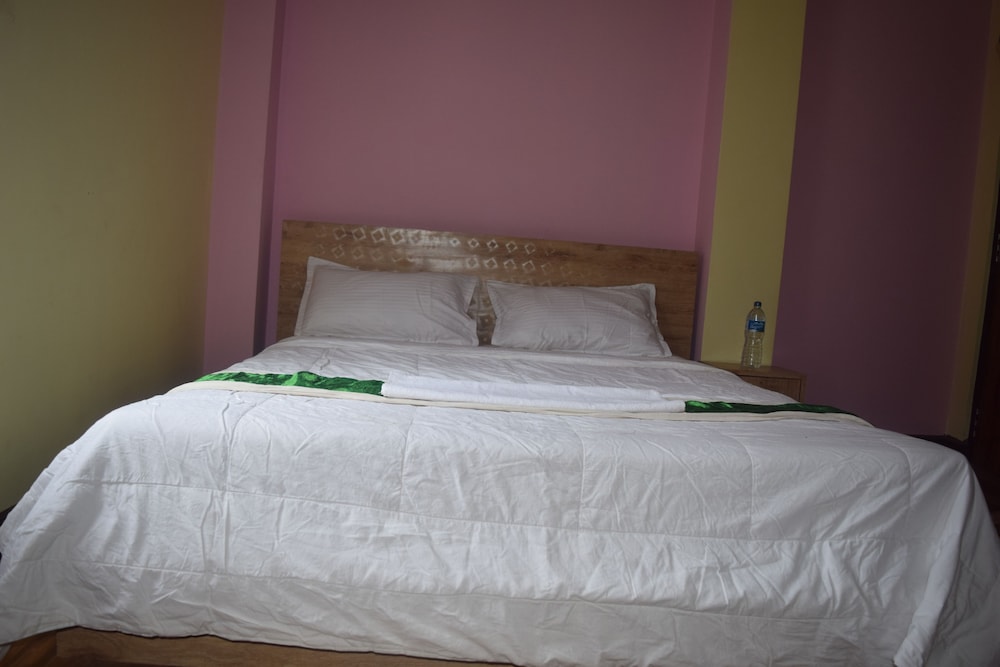 Deluxe Double Room, 1 King Bed, Non Smoking photo 1