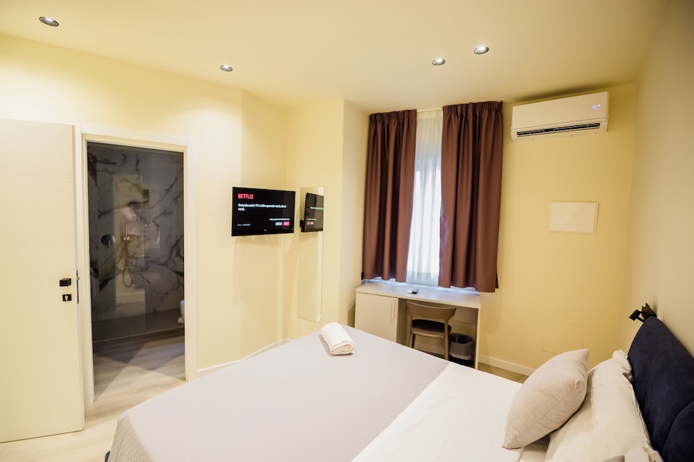 Standard Double Room, 1 Queen Bed photo 1