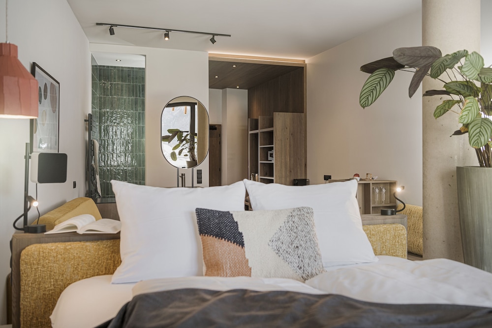 Luxury Room
