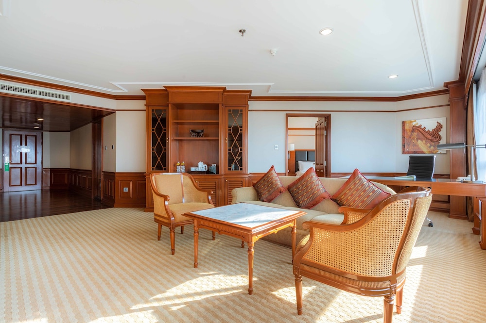Executive Suite, River View - Photo 4