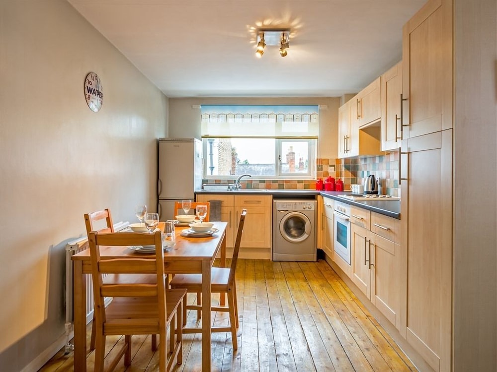 Business Apartment, Private Bathroom, City View (3 Bedrooms) photo 1