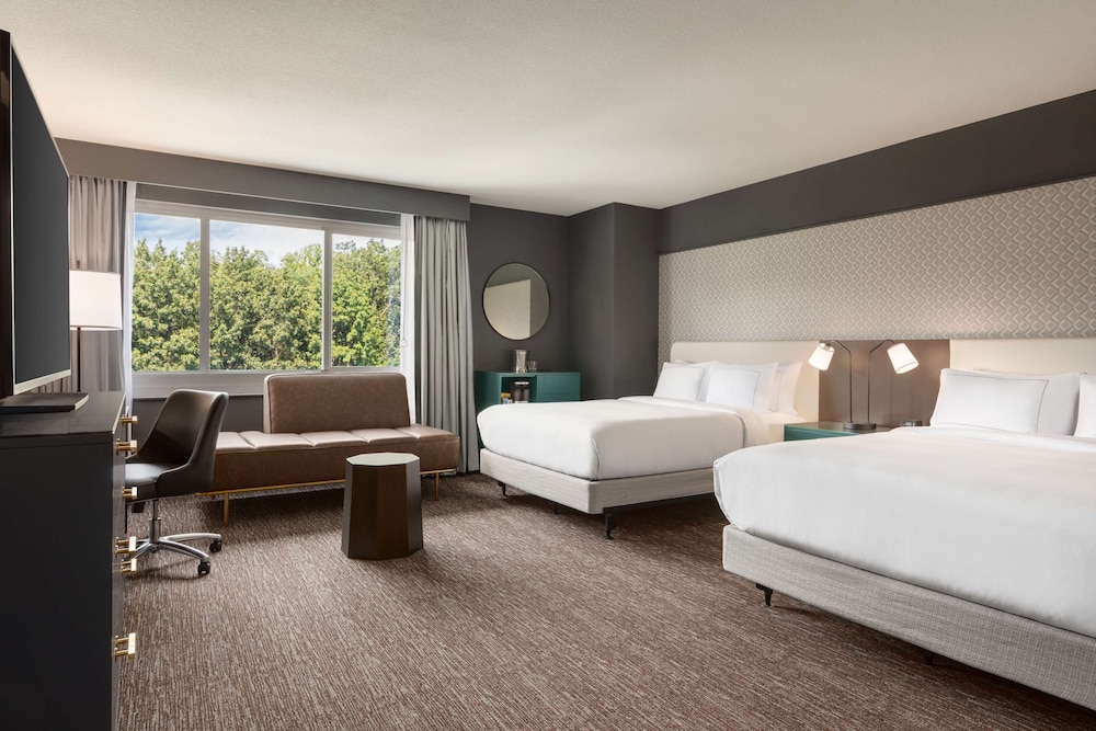 Room, 2 Queen Beds, Accessible - Photo 2